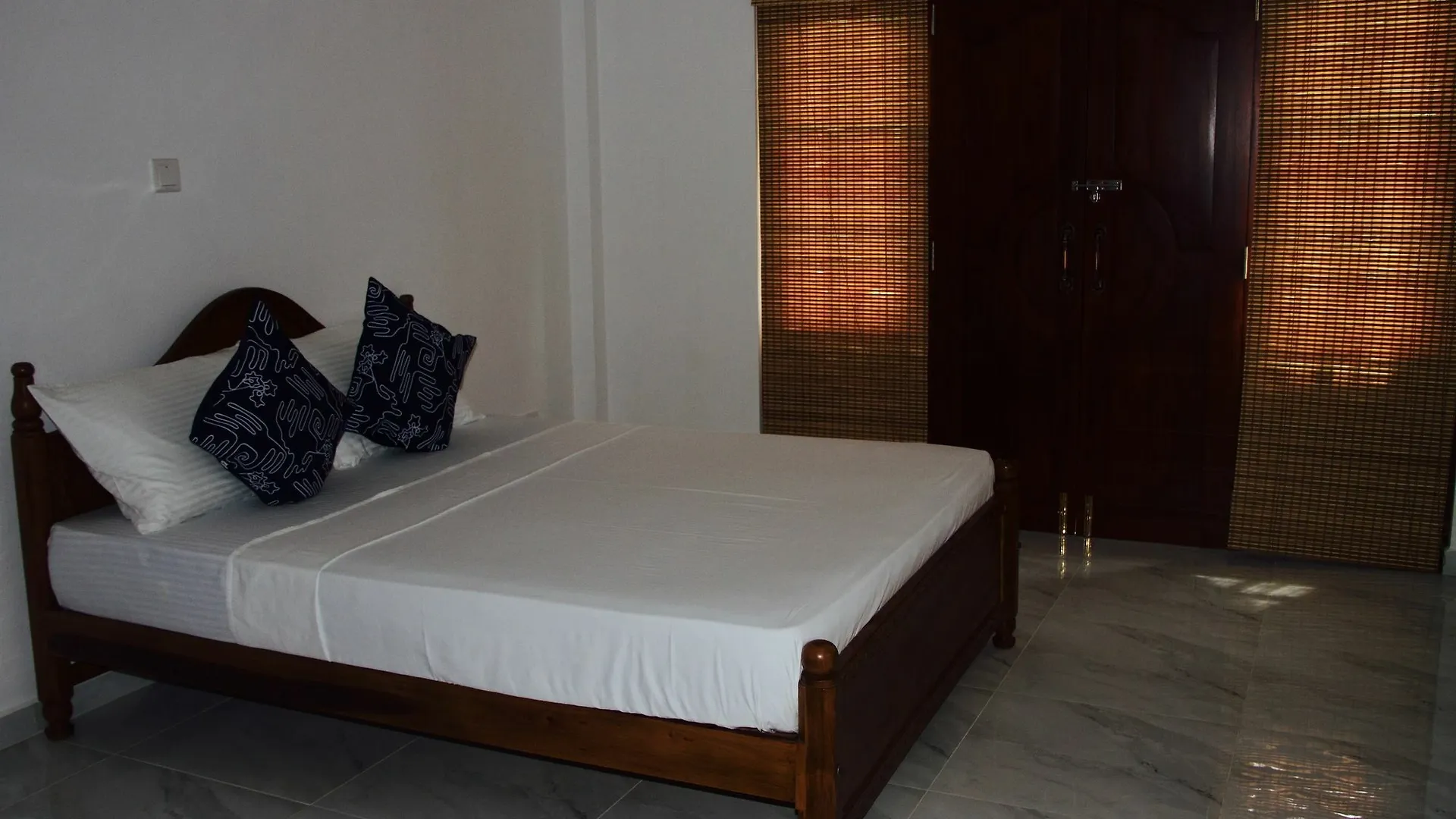 Slightly Chilled Forest Villa Sirimalwatta Bed & Breakfast